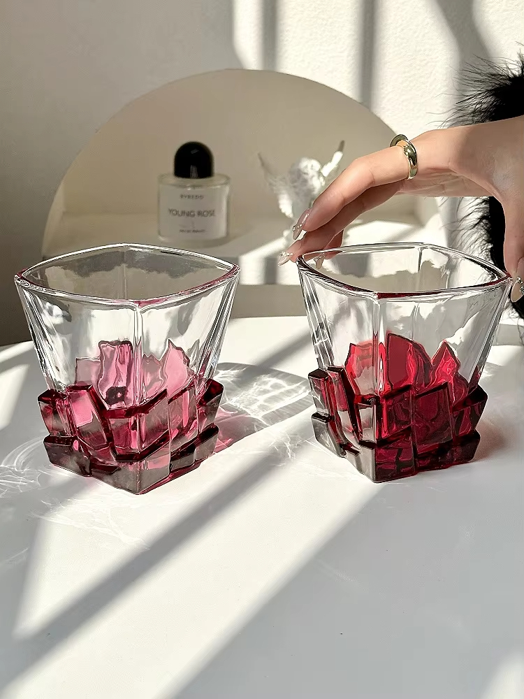 Space Gold Ice Cube Cup Artist - Wine In Beer Glass recensie en prijs